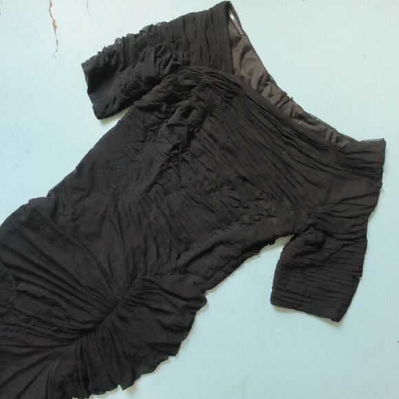 Tadashi Shoji Black Draped Mesh Asymmetrical Neckline Formal Gown Size Large - Picture 3 of 10